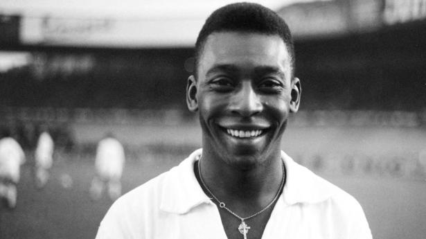 Pelé spillede størstedelen af sin karriere i den brasilianske fodboldklub Santos. Arkivfoto: -/Ritzau Scanpix