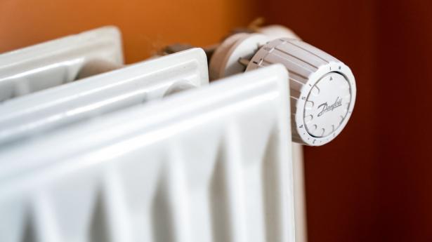 Energistyrelsen fik før vinter lavet en undersøgelse, der viste, at seks ud af ti forventede at have mindre varme på over vinteren end året før. (Arkivfoto).