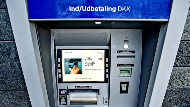 Det er en hæveautomat i Nordea, som natten til onsdag er blevet sprængt i luften i Humlebæk Centeret. Det oplyser politiet til Ekstra Bladet. (Arkivfoto).