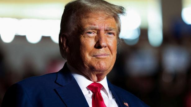 Salærer til advokater og rådgivere er løbet gevaldigt op for Donald Trump, der står over for en lang række retssager. (Arkivfoto).