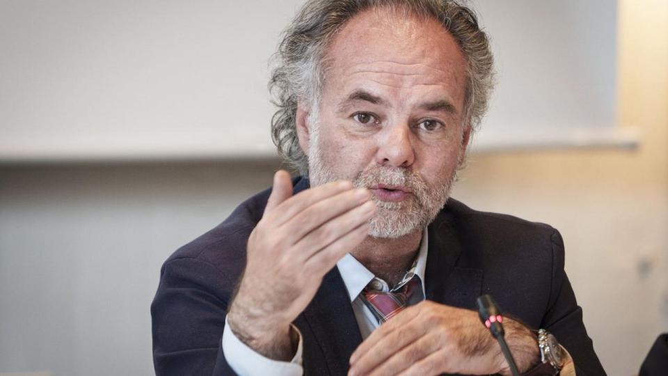 Ifølge overvismand og professor på Københavns Universitet Carl-Johan Dalgaard vil en yderligere lempelse af finanspolitikken øge risikoen for ubalancer i dansk økonomi.