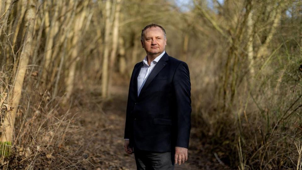 Gubras topchef, Markus Rohrwild, vil holde lidt længere på de værdifulde vægttabsmidler, som selskabet har opfundet, for at sikre en større jackpot.