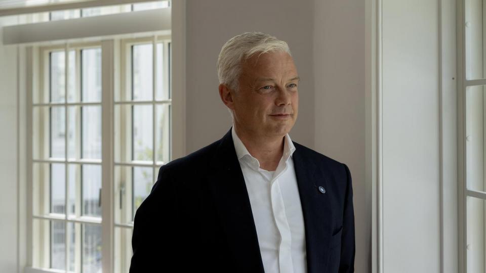 Richard Oldfield, topchef i milliardforvalteren Schroders, oplever stadig interesse for de aktive investeringer, men presset fra de passive stiger.