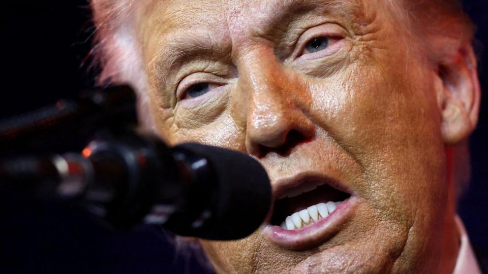 Donald Trump taler til republikanske politikere i Washington 6. januar.