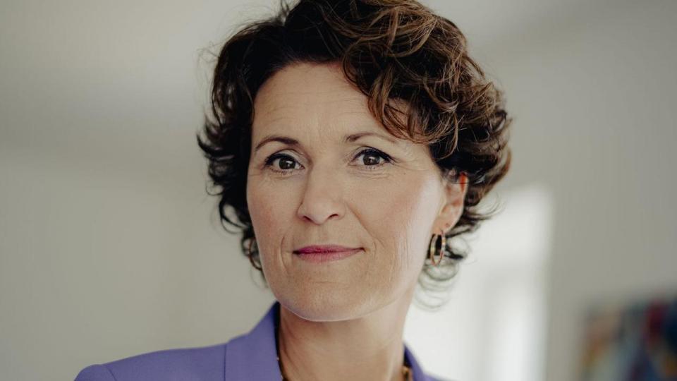 Christina Boutrup er Kina-analytiker, foredragsholder, journalist og forfatter. Tiden er moden til et wakeupcall og en mere ydmyg tilgang til Kina, mener hun.