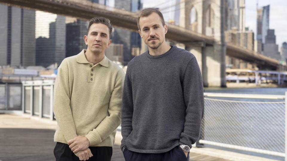 Andreas Cleve (t.v.) og Lars Maaløe (t.h.) har stiftet AI-virksomheden Corti. De er begge bosiddende i New York, da selskabet har et stort marked i USA.