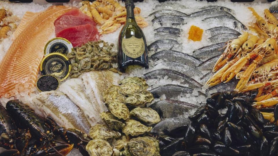 Fiskehuset Hornbæk – Frisk fisk, champagne og kaviar.