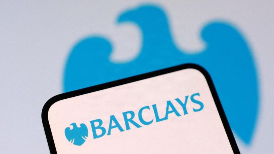 Storbanken Barclays vil skære omkring 5 pct. af medarbejderstaben som følge af integration af AI. 