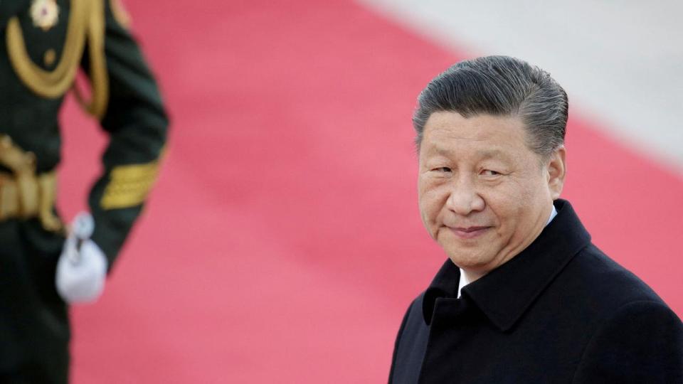 Præsident Xi Jinping ved velkomstceremonien i Folkets Store Hal i Beijing, hvor kommunistpartiets centralkomité samles i denne uge. 