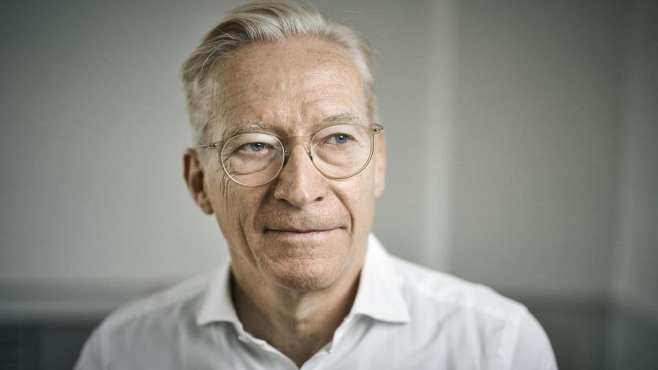 Lars Rasmussen er midlertidig topchef i Coloplast. En opgave, han har taget efter flere år i selskabet som topchef og siden bestyrelsesformand. 