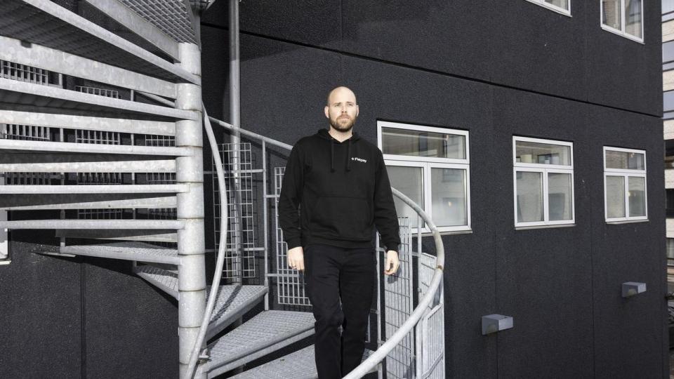 Sander Janca-Jensen var med til at stifte Flatpay i 2022.
