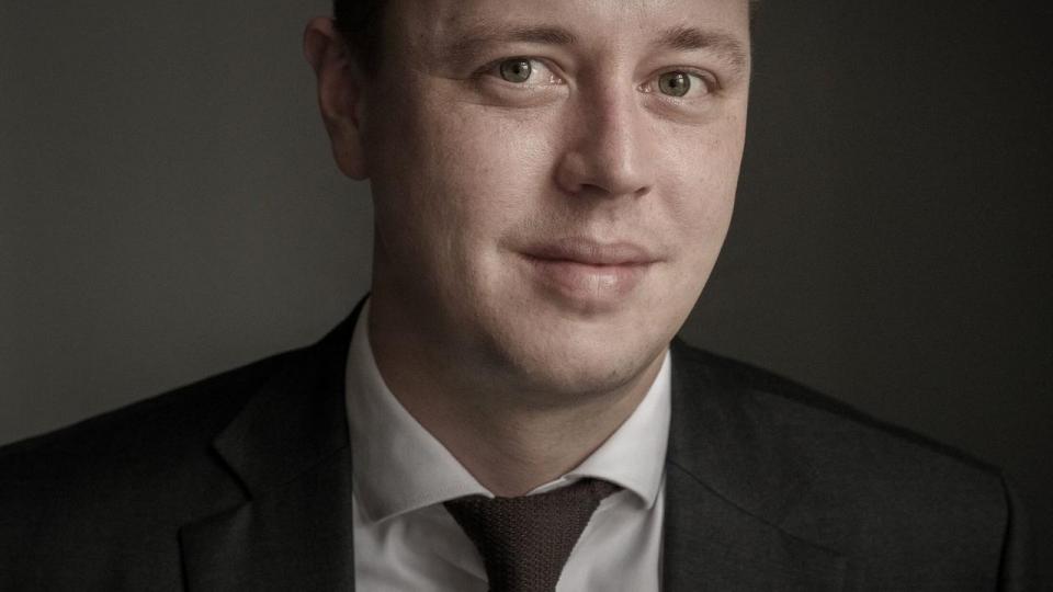 Mads Korsholm er boligejer og kommunikationschef i interesseorganisationen Skattebetalerne, hvis formål er at beskytte skatteydernes interesser. 