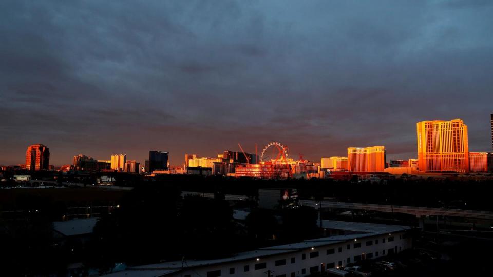 Almindeligvis er Las Vegas i Nevada mest kendt for kasinoer og store konferencer, men et lille stykke uden for byen ligger virksomheden Switch, der udvikler og driver datacentre. Her har Danica nu investeret et større beløb.