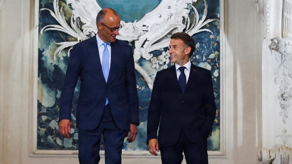 Den tyske kansler, Friedrich Merz, og den franske præsident, Emmanuel Macron, kræver “akut handling” for at beskytte EU’s industri mod Kina.