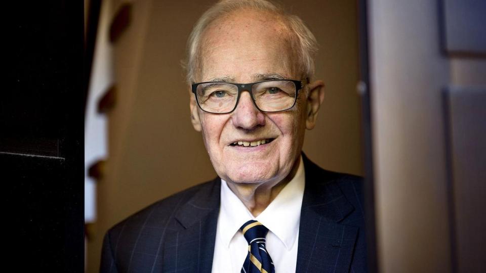 It-pioneren og politikeren Christian Rovsing er død. Familien oplyser, at Christian Rovsing mandag den 22. december 2025 er død i en alder af 89 år.