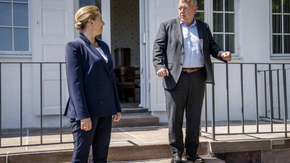 Mette Frederiksen (S) og Lars Løkke Rasmussen (M), der har været statsministre en stor del af de seneste 15 år.
