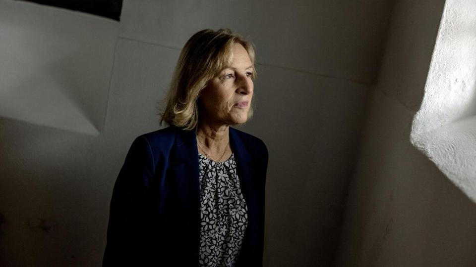Finansforbundet vil arbejde for, at de ansatte i bankerne får efteruddannelse, i takt med at kunstig intelligens overtager flere opgaver, siger formand Dorrit Brandt.