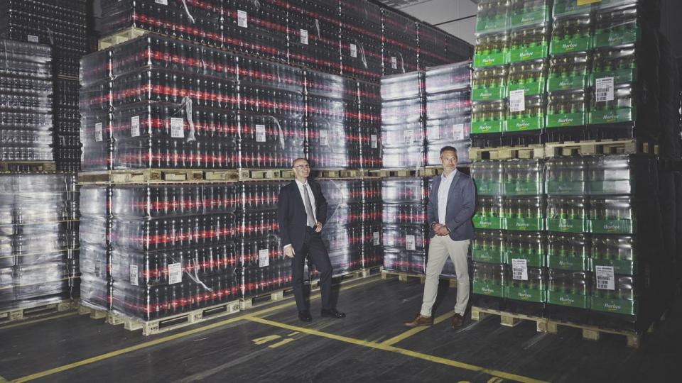 Investorerne skal vælge en Harboe-aktie, hvis de ønsker stabil vækst, lyder det fra Søren Malling (t.h.), adm. direktør i Harboe, og finansdirektør Simon Andersson.