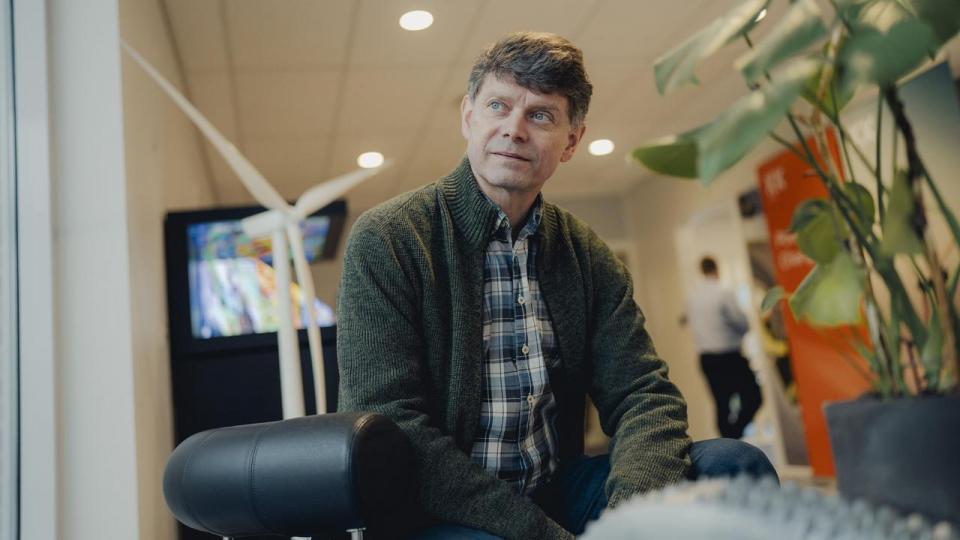 Direktør for designudvikling hos KK Group, Jørgen Dahl Vestergaard, ser et enormt potentiale i 3D-print. “Det har givet os et innovationsløft, hvor vi egentlig kan designe helt frit, vi kan tænke helt frit,” siger han.