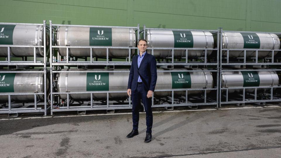 Royal Unibrew har taget det nye fuldautomatiske højlager i brug.