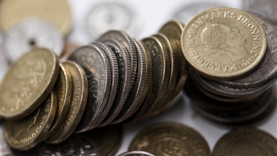 Danskerne opfordres til at opbevare nogle penge i kontanter, hvis en krise rammer.