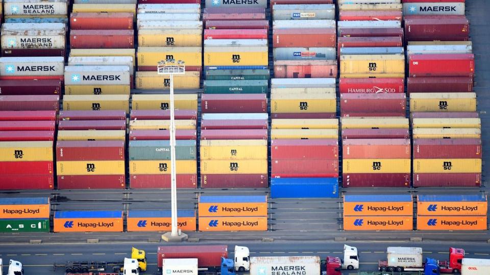 Hapag-Lloyd mærker Iran-krigen fra flere flanker. I øjeblikket er seks af rederiets skibe fanget i Den Persiske Golf.