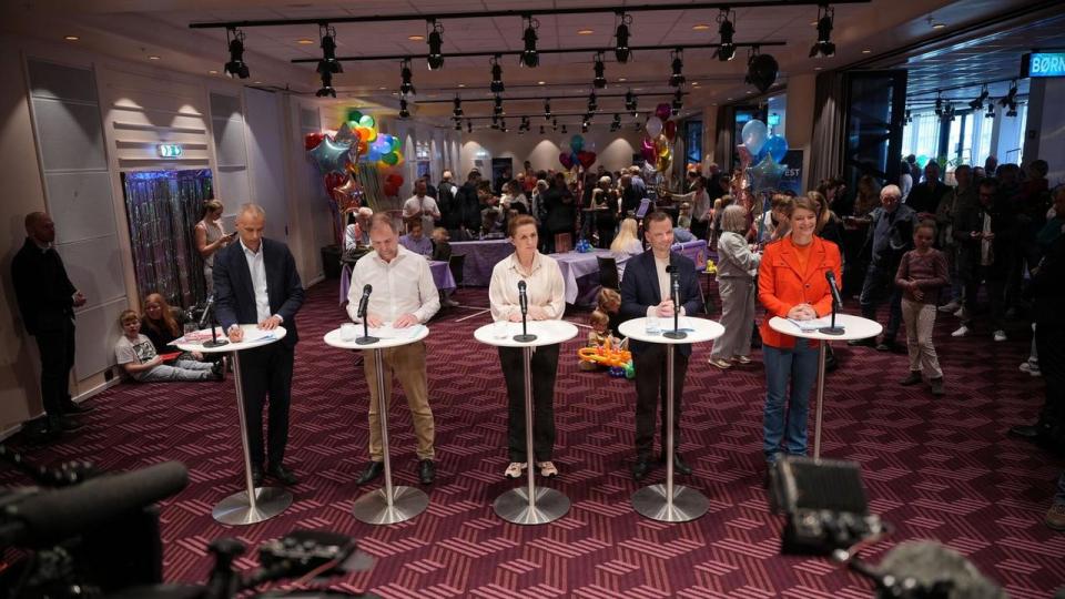 Socialdemokratiet afholdt pressemøde i Falkoner Centret på Frederiksberg, lørdag den 21. marts 2026, hvor deres udspil om bl.a. at lade småbørnsforældre gå på deltid blev fremlagt.