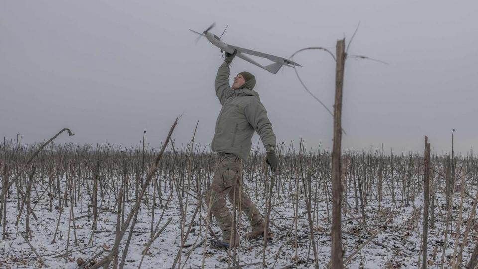 På øvelsen lykkedes det de ukrainske droner at nedkæmpe så mange Nato-enheder, at der er blevet stillet spørgsmålstegn ved, om Nato overhovedet er klar til en sådan type krig. En Nato-officer kaldte øvelsen “horribel” og sagde “vi er på røven”.
