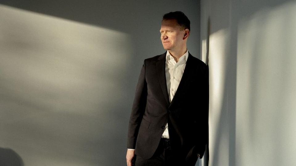 Kasper Fangel er topchef i ISS, der netop har fremlagt tal for årets første tre måneder.