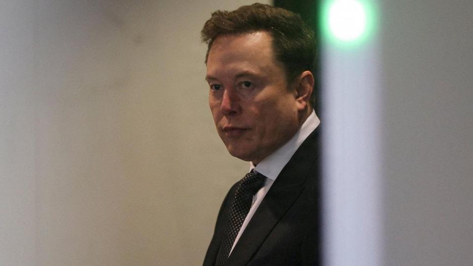 Et nyt interview med Elon Musk rejser mindst to afgørende spørgsmål for os alle. 