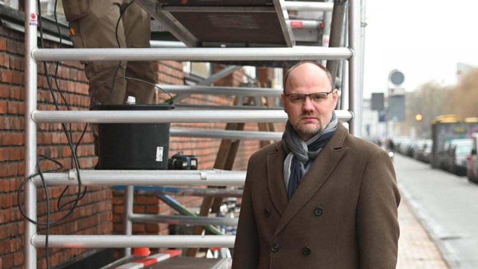 Vi er ikke imod udenlandsk arbejdskraft, konkurrence eller forandring. Men vi er imod, at man slider den danske model op indefra, skriver Søren Sand Kirk.