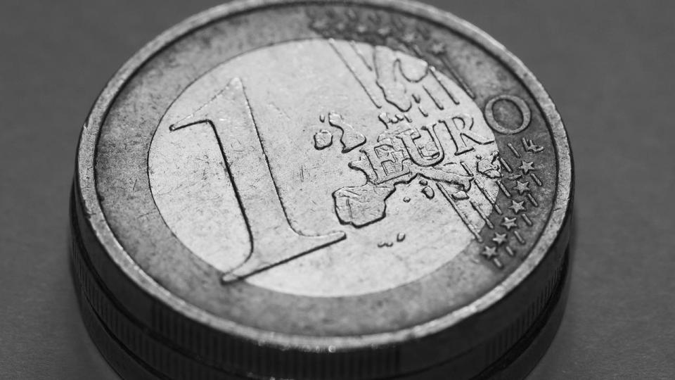 Inflationstallene kommer, dagen før ECB holder rentemøde i Frankfurt, og tallene bekræfter, at inflationen i euroområdet er under kontrol.