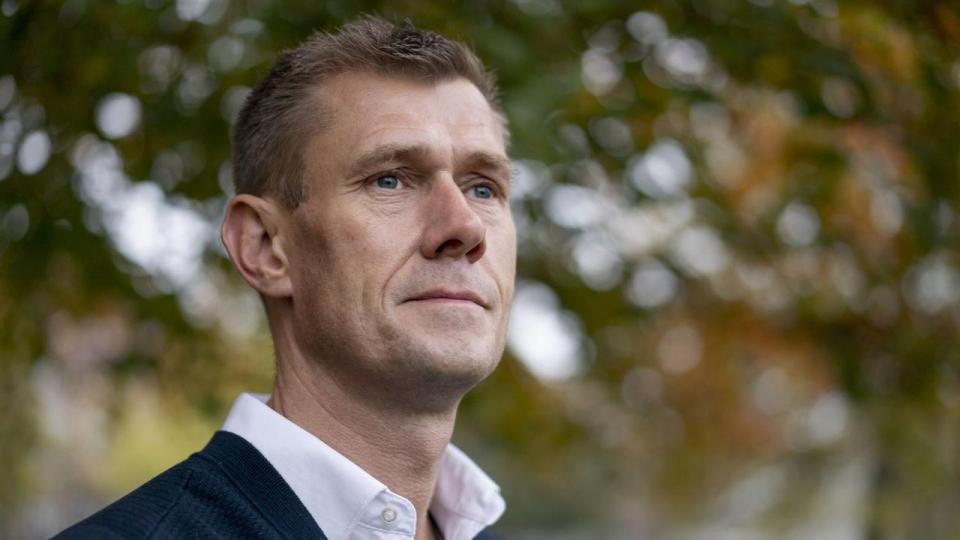 Henrik Lind.