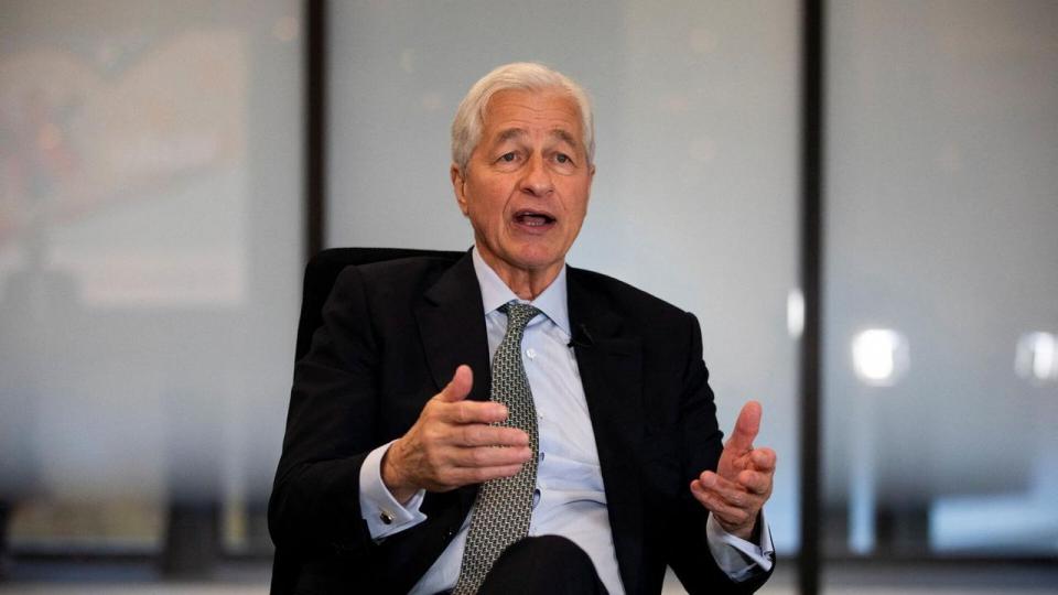 J.P. Morgan Chase-topchef er ikke så bekymret for, hvad AI kommer til at betyde for banken.