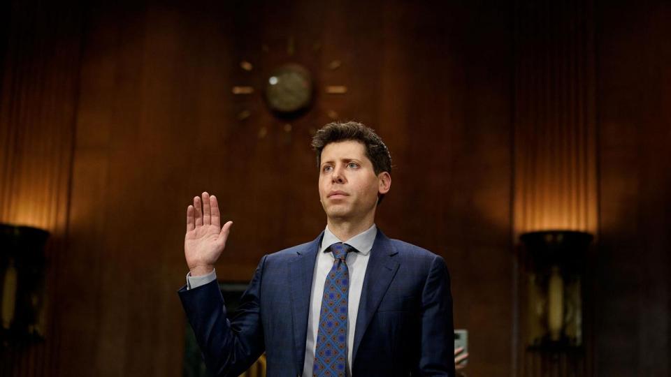 Sam Altman udtalte i maj 2024, at han hadede reklamer. Nu er de en del af Chat GPT.