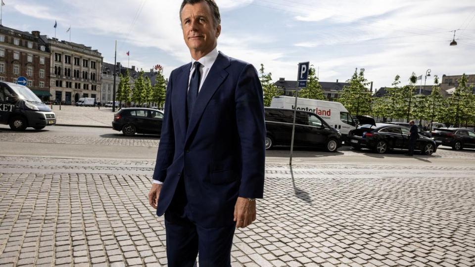 Philipp Hildebrand, næstformand i Blackrock, råder sine kunder til at overveje, hvilke følgevirkninger AI-boomet får.