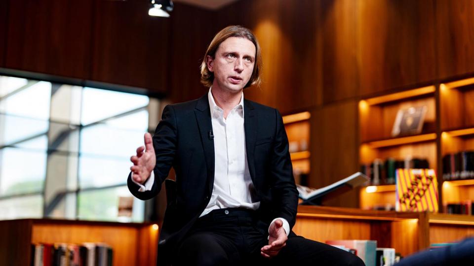 Nik Storonsky, den russiskfødte medstifter og adm. direktør for Revolut, vil bygge det, han kalder “verdens første ægte globale bank” med tilstedeværelse i mere end 100 lande.