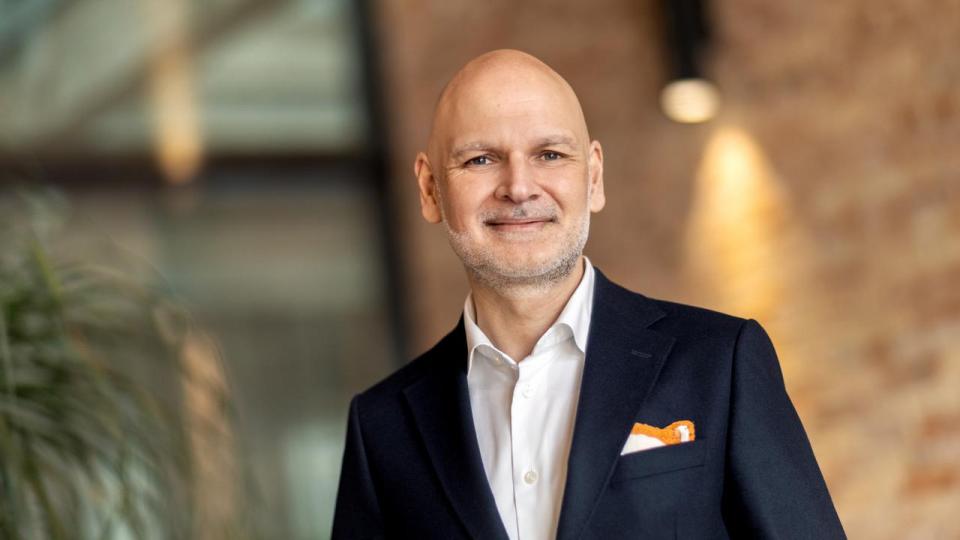 “Vi lever i en urolig tid, og de planer, vi har lagt for i år, lavede vi, før krigen i Iran brød ud,” siger Christian Pedersen, der har været adm. direktør i it-konsulenthuset Twoday siden foråret 2024.