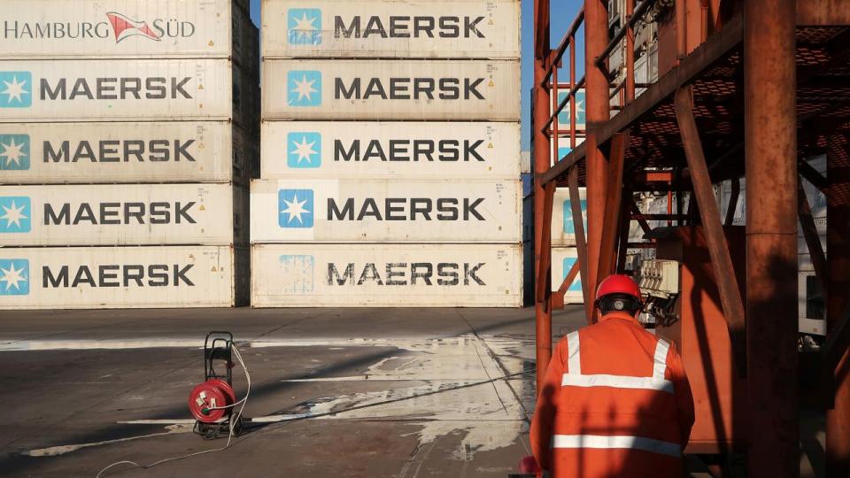 Mærsk rev sidste år en kontrakt med svenske Einride over før tid. Det svenske selskab svarede ved at hive den danske gigant i retten.