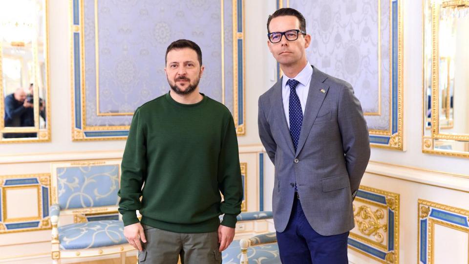 Carlsbergs koncerndirektør Jacob Aarup-Andersen har besøgt Ukraine flere gange og bl.a. mødt præsident Zelenskyj. Aarup mener, at virksomheder skal bakke op om ukrainernes ukuelige tro på samfundet.