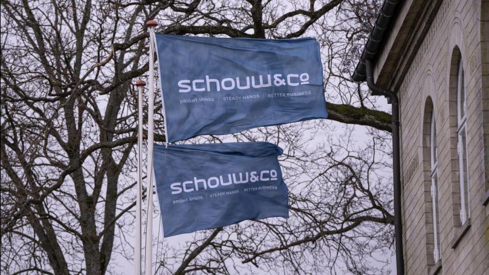 Industrikonglomeratet Schouw & Co. køber sig ind i outdoor- og sportstøjvirksomheden Spectre for 1,1 mia. kr.