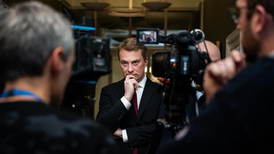 Morten Messerschmidt har bragt Dansk Folkeparti tilbage i en position, der både skaber bekymring i Socialdemokratiet og blå blok. 