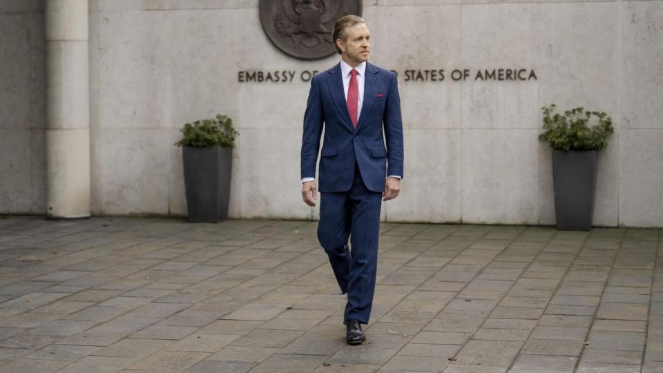 Ken Howery, USA’s ambassadør i Danmark, har ansat en politisk specialist.