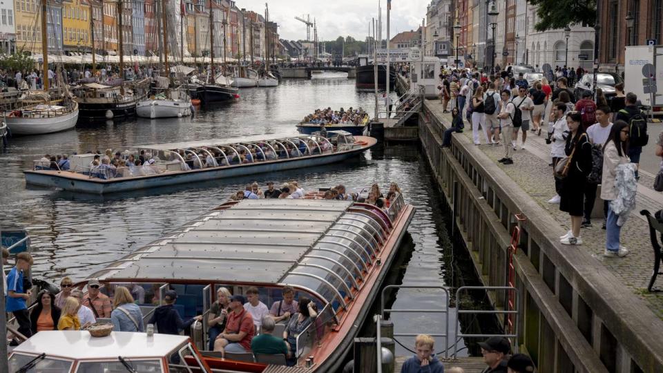 København bugner af turister, der beundrer kanalerne, cykler gennem brokvarterne og nyder byens restauranter og natteliv. Det skal vi værne om, men også være påpasselige med, skriver Rasmus Steenberg fra SF i København.