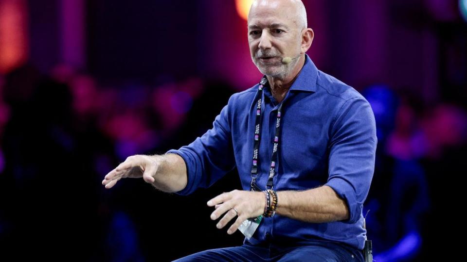 Jeff Bezos trådte tilbage som topchef i Amazon i 2021.