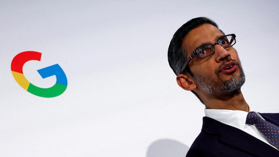 Sundar Pichai, der er adm. direktør i Google og moderselskabet Alphabet, der for alvor er stemplet ind i kampen på chipmarkedet.