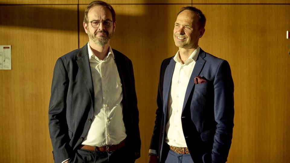 Janus Skak Olufsen (t.v.), ledende partner i Dahl, og Thomas Francis Beckett, ledende partner i Horten.