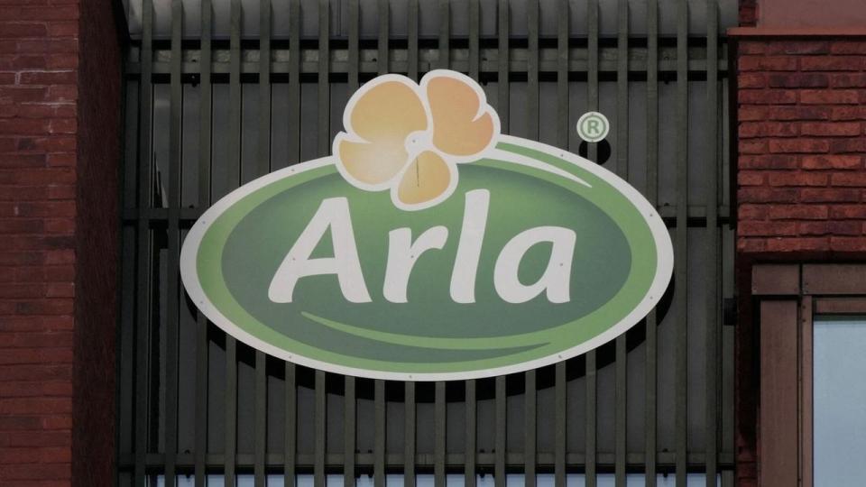 Obligationsudstedelsen gør det muligt for Arla at fortsætte med at udvikle forretningen til gavn for landmændene, lyder det fra økonomidirektøren i Arla. 