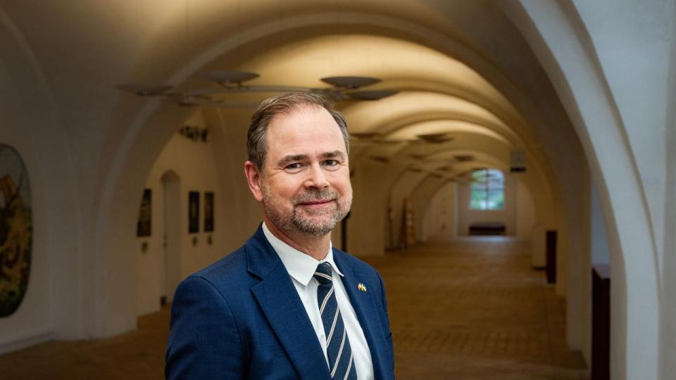 Finansminister Nicolai Wammen (S) præsenterede mandag en voldsom opjustering af råderummet.