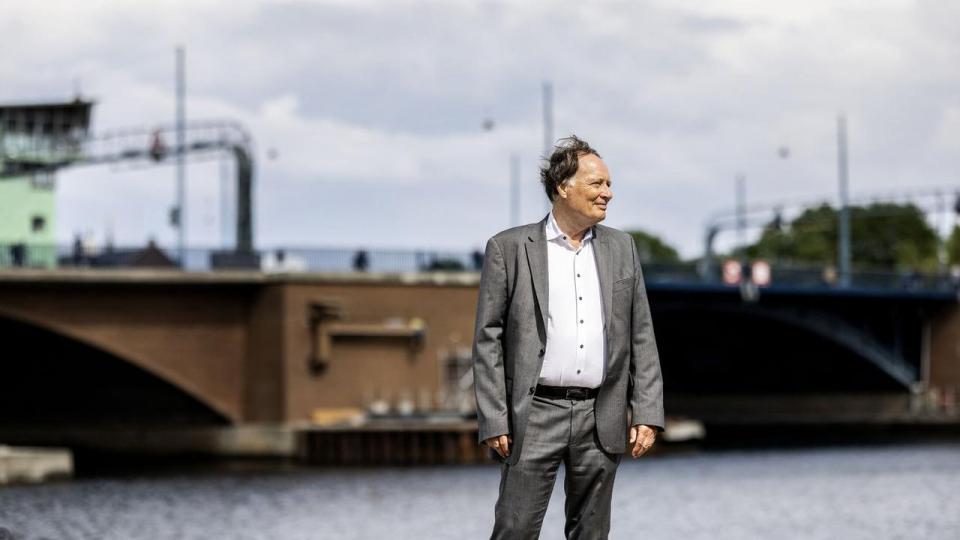 Michael Demsitz har været medlem af Forenet Kredits bestyrelse siden 2004 og afløste Nina Smith som formand i 2022. Han stopper i løbet af marts, eftersom han har siddet i de maksimale fem valgperioder. 
